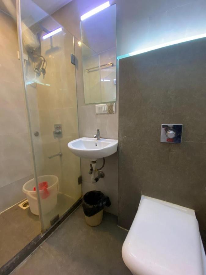 Hotel Airport Prime -Near Mumbai International Airport Andheri East Kültér fotó