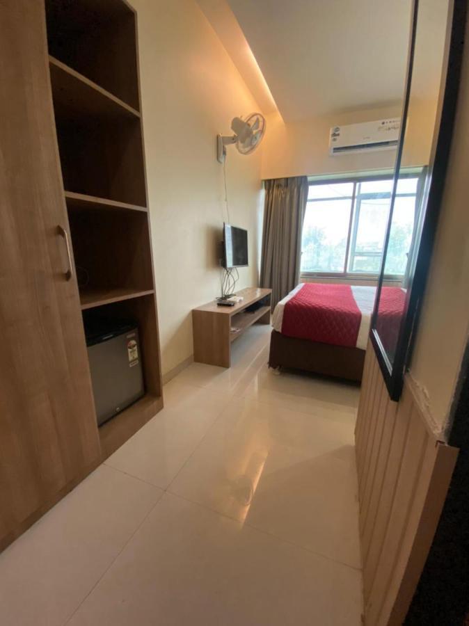 Hotel Airport Prime -Near Mumbai International Airport Andheri East Kültér fotó